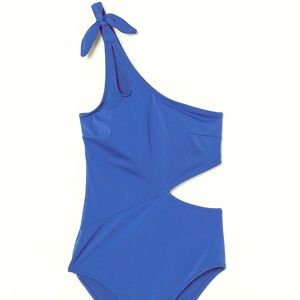 One shoulder swimsuit with cutout